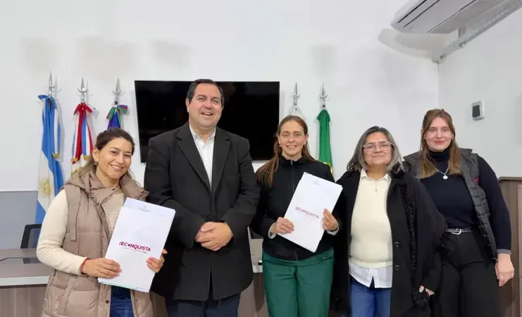 Reconquista entregó microcréditos para mejoras habitacionales por casi $6 millones