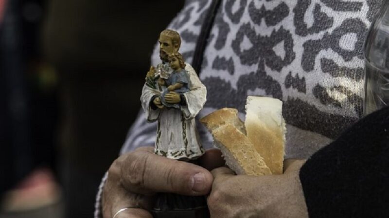 San Cayetano: sindicatos y organizaciones sociales reclaman trabajo y ayuda social