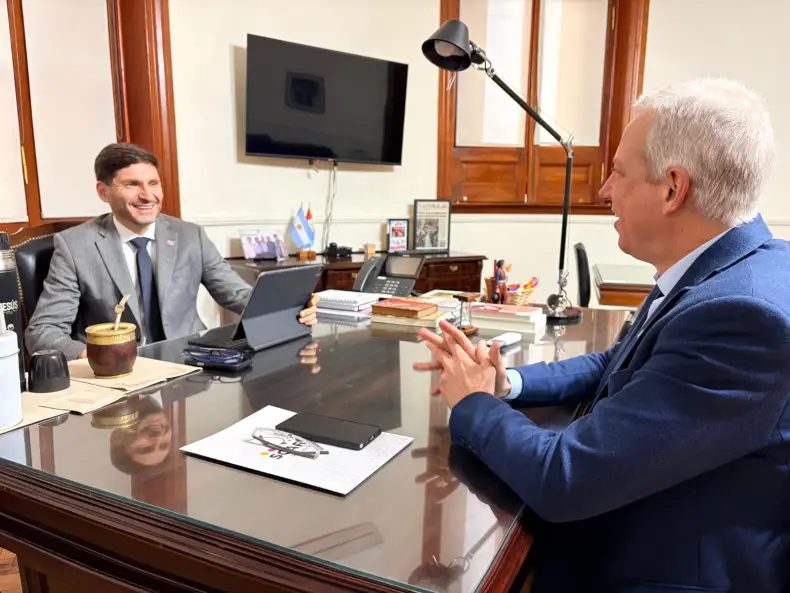 Scarpín: «Hablé con Pullaro acerca de mi posible candidatura a la intendencia de Reconquista»