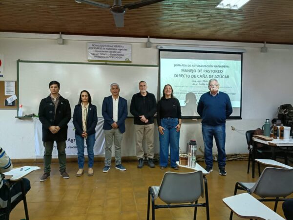 Técnicos de Tacuarendí llevaron a Corrientes nuevas herramientas para la ganadería del NEA