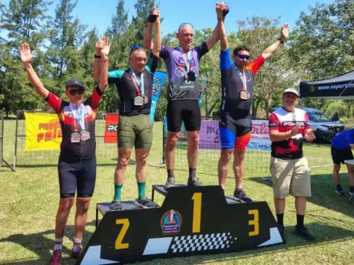 Ciclismo en Reconquista: Demis Pochon y Eugenia Firpo se quedaron con la gran final del MTB