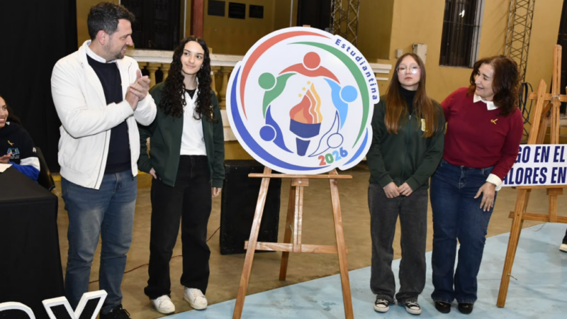 El Gobierno de Avellaneda presentó una nueva edición de la Estudiantina que se realizará en la región