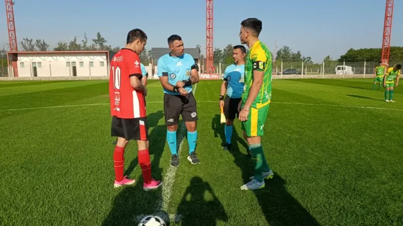 Torneo Clausura: el Club Barrio Norte acaricia la Copa, pero Romang FC va por todo