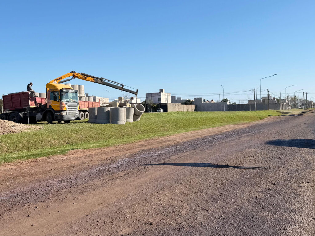 Comienza una nueva etapa de pavimentación en el sector de Bv. 302 de Avellaneda. Recomendaciones