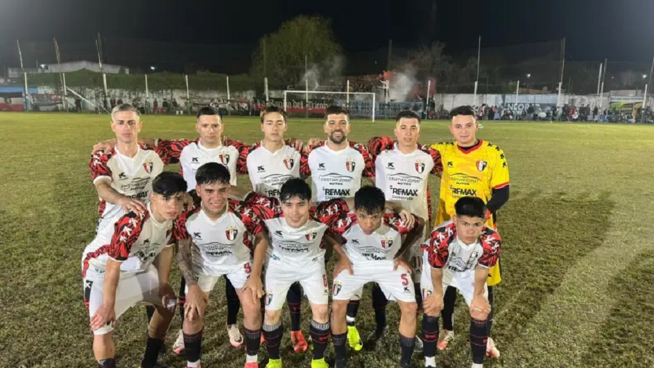 Tiro empató y se complicó en la pelea por los playoffs de la Liga Reconquistense