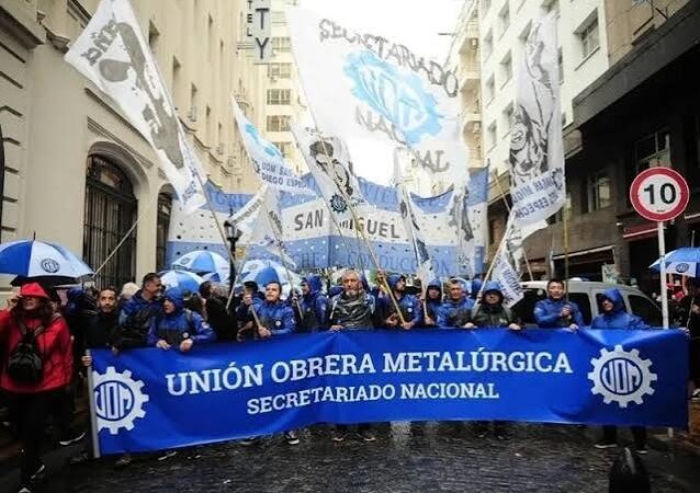 El Gobierno homologó el acuerdo de la UOM y los metalúrgicos tendrán un aumento del 23,5%
