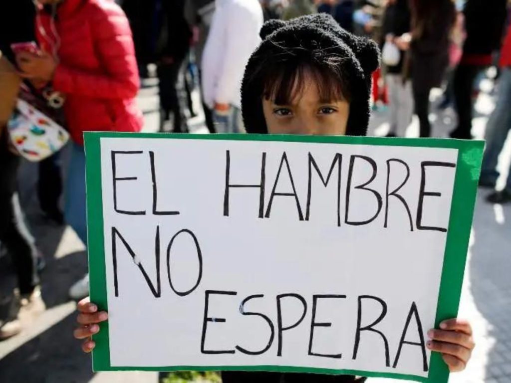 Argentina produce millones de toneladas de alimentos pero las personas sufren hambre, según el IASSA