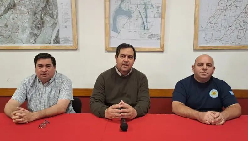 VIDEO I El río Paraná llegó a los 5,43 metros: Vallejos pide combustible y fondos para reforzar las defensas