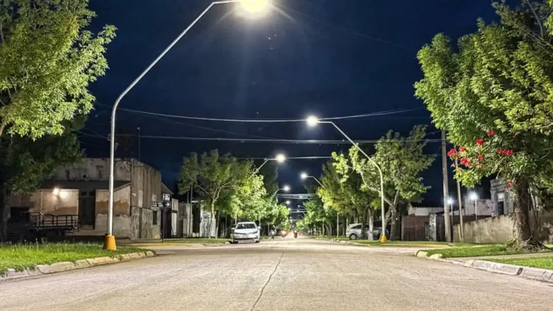 Inauguraron nueva iluminación Led en calle Almirante Brown de Malabrigo