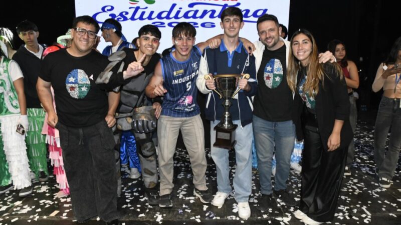 El desfile de murgas marcó el cierre de la Estudiantina 2026 en Avellaneda ¿Quiénes fueron los ganadores?