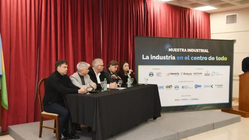 Rafaela reúne a la industria regional con conferencias y rondas de negocios en la Sociedad Rural
